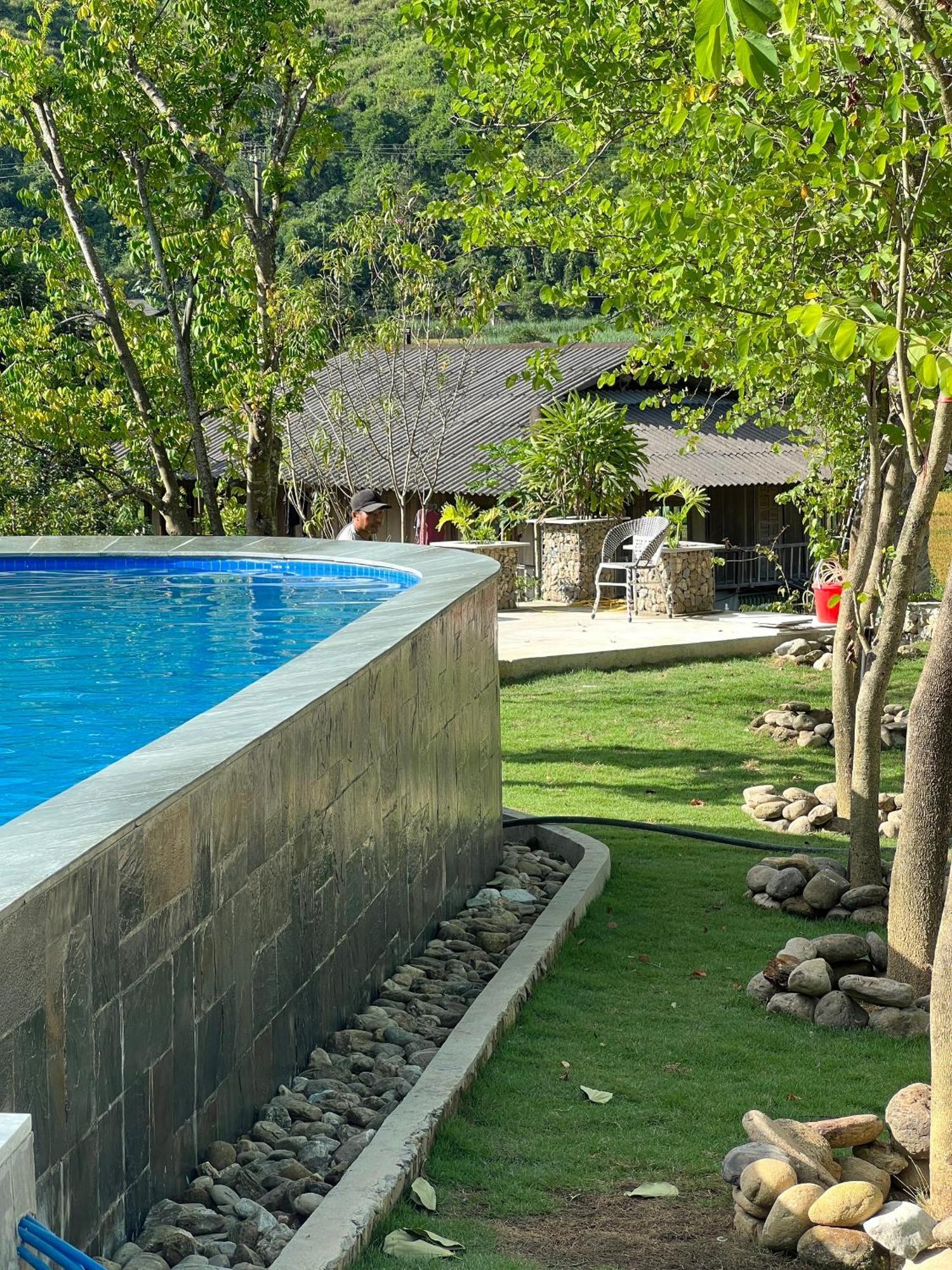 Tom'S Du Gia Homestay Lang Cac Exterior photo